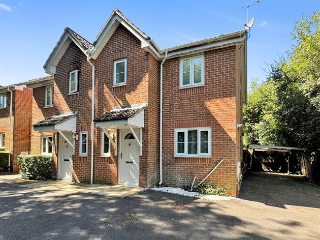 Lindal Court, Hedge End, Southampton, SO30 4FD