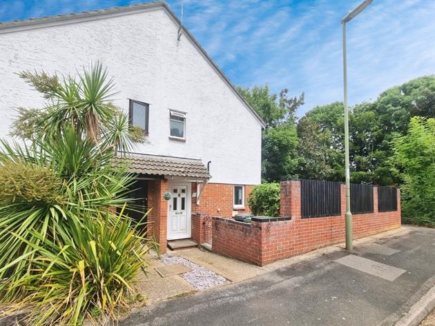 Torridge Gardens, West End, Southampton